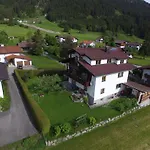 Gasthof Haus Müller 3*